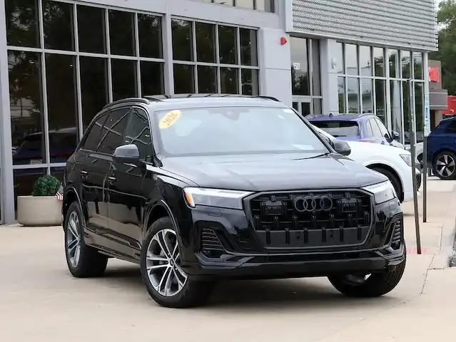 2026 Audi Q7 45 Premium quattro Tiptronic's photo
