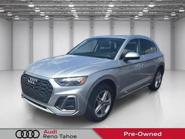 2022 Audi Q5 55 e Premium's photo