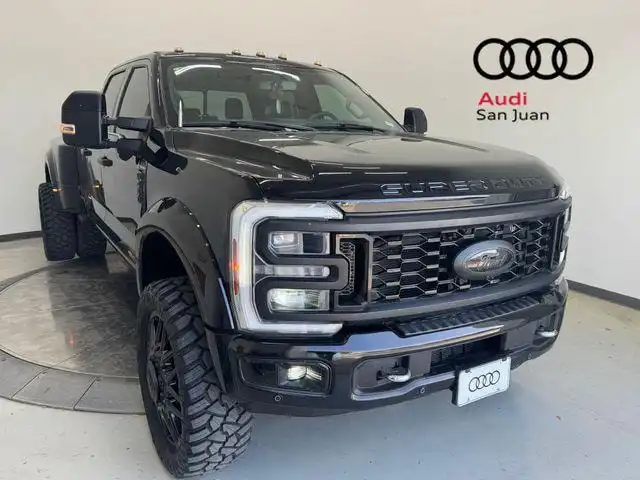 2024 Ford F-450 Platinum 4WD Crew Cab DRW 8' Box's photo