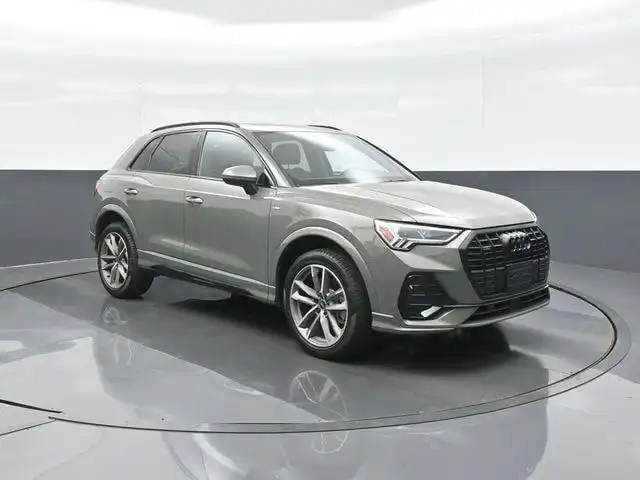 2025 Audi Q3 45 TFSI S Line Premium quattro's photo
