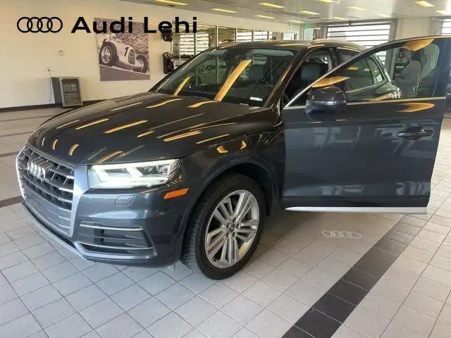 2020 Audi Q5 45 Premium Plus quattro S tronic's photo