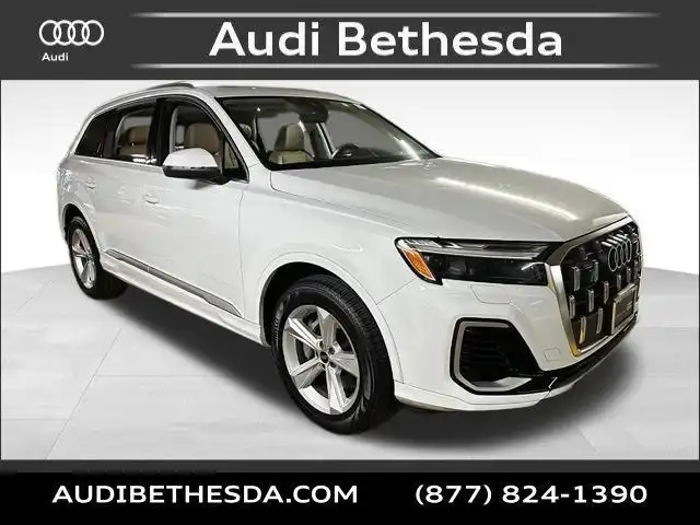 2026 Audi Q7 55 Premium quattro Tiptronic's photo