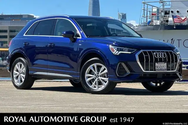 2024 Audi Q3 45 TFSI S Line Premium quattro's photo