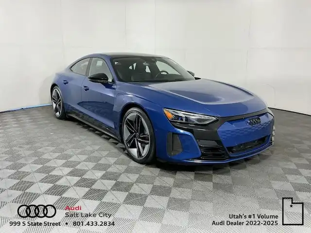 2024 Audi RS e-tron GT Base's photo