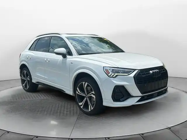 2023 Audi Q3 45 TFSI S Line Premium Plus quattro's photo