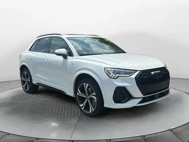 2023 Audi Q3 45 TFSI S Line Premium Plus quattro's photo
