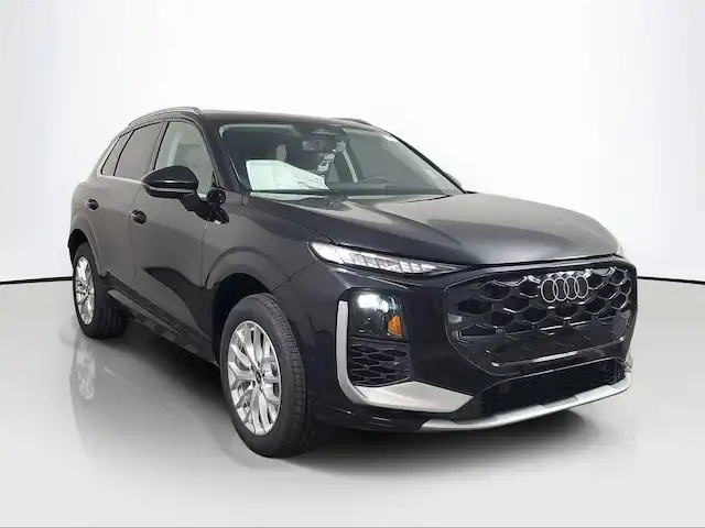 2026 Audi Q3 S line quattro's photo