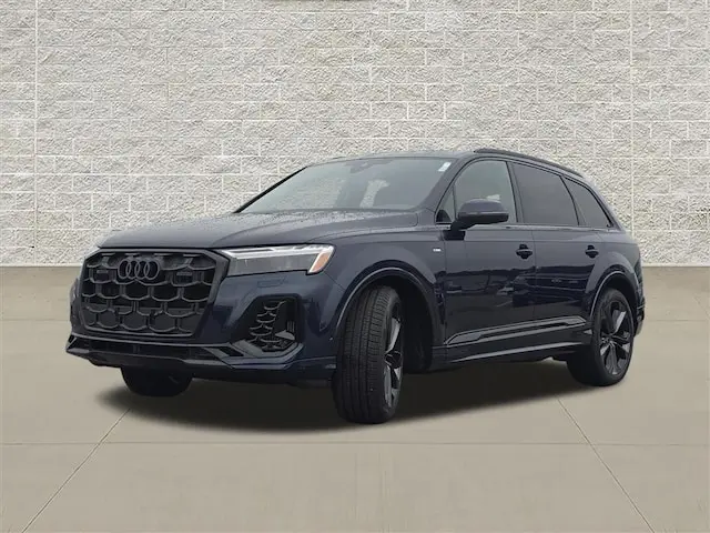 2026 Audi Q7 55 S Line Premium Plus quattro Tiptronic photo 3