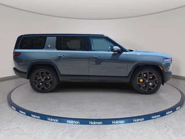 2025 Rivian R1S Ascend Tri Max photo 5