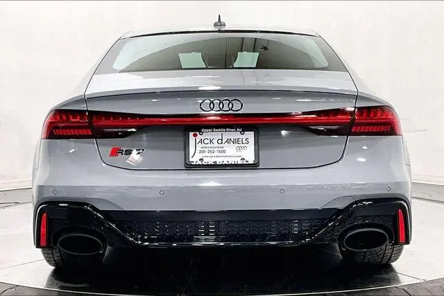 2023 Audi RS7 Base photo 3