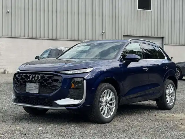2026 Audi Q3 S line quattro's photo
