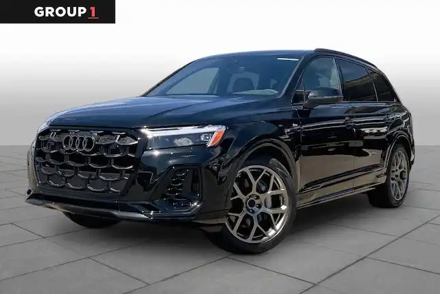 2026 Audi Q7 55 S Line Premium Plus quattro Tiptronic's photo