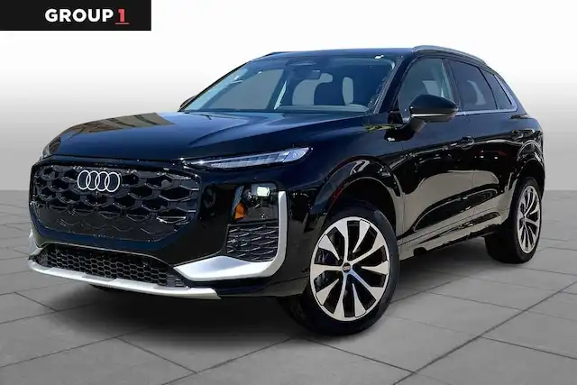 2026 Audi Q3 S line quattro's photo