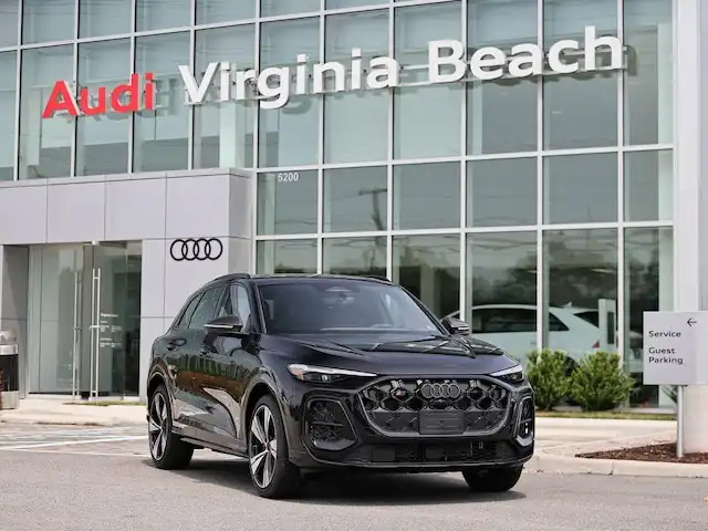 2026 Audi SQ5 Prestige quattro's photo
