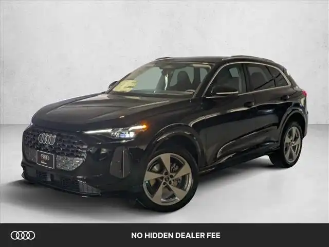 2025 Audi Q5 40 Premium Plus's photo