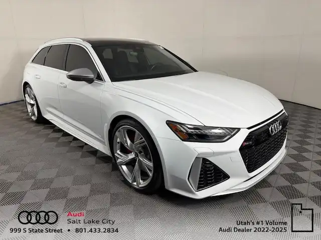 2023 Audi RS 6 Avant Base's photo