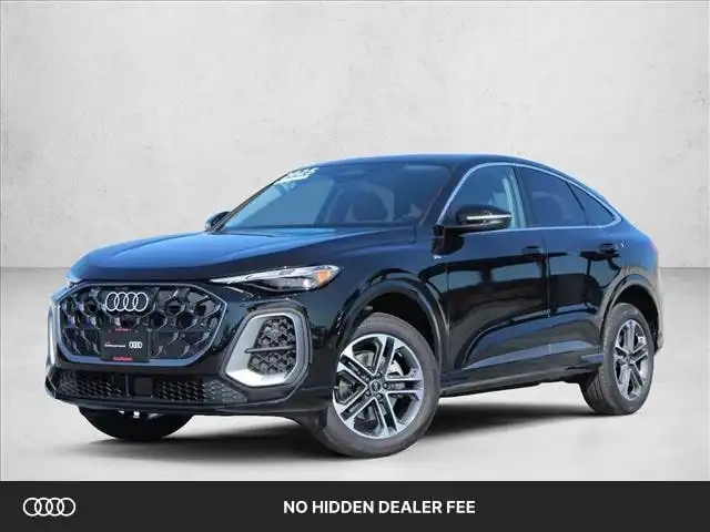 2025 Audi Q5 Sportback Premium quattro's photo