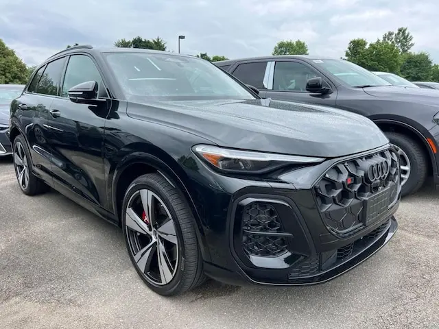 2026 Audi SQ5 Premium Plus quattro photo 4