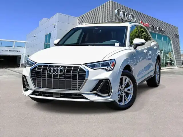 2023 Audi Q3 45 TFSI S Line Premium Plus quattro's photo