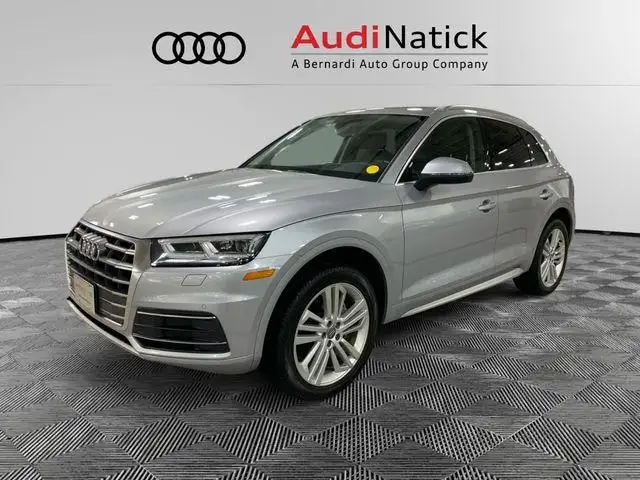 2018 Audi Q5 2.0T quattro S tronic Premium Plus's photo