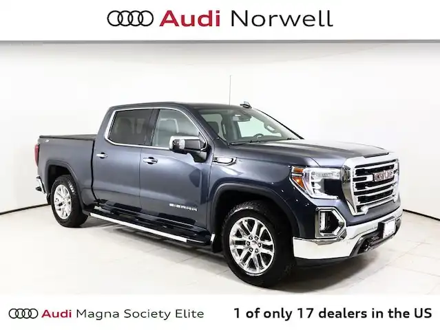 2020 GMC Sierra SLT 4WD Crew Cab Short Box's photo