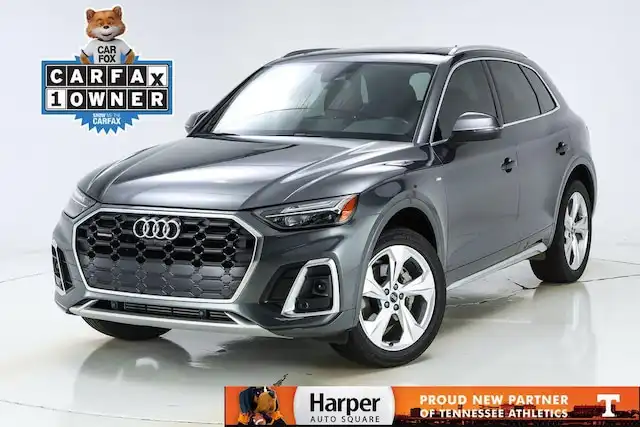 2022 Audi Q5 45 Premium Plus's photo