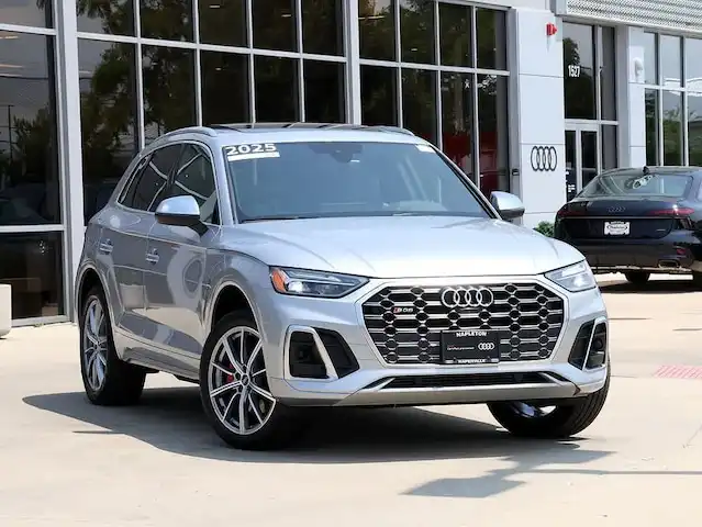 2025 Audi SQ5 Premium Plus quattro's photo