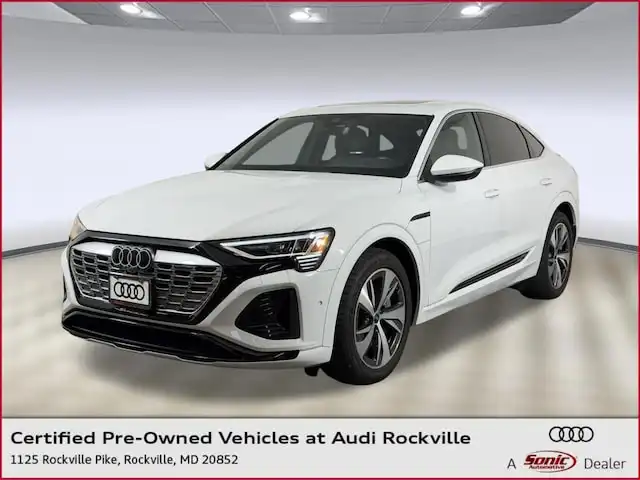 2024 Audi Q8 Sportback e-tron 114 kWh Premium Plus quattro 55's photo