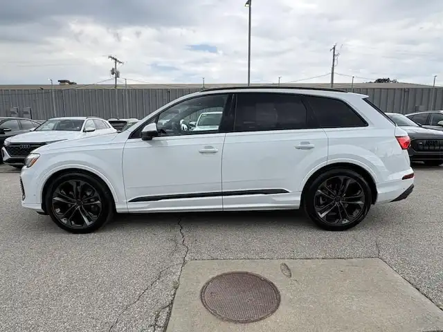 2026 Audi Q7 55 Premium Plus quattro Tiptronic's photo