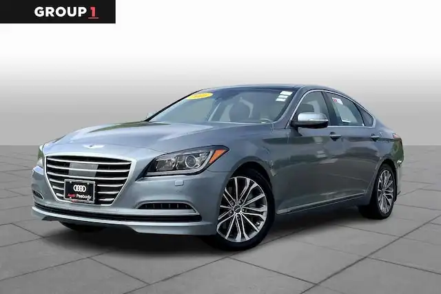 2015 Hyundai Genesis 3.8 AWD's photo