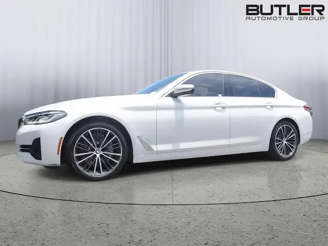 2021 BMW 5 Series 530i Sedan's photo