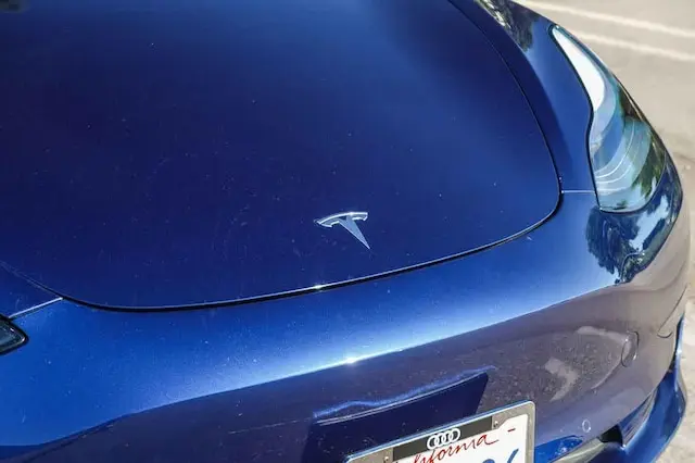 2018 Tesla Model 3 Long Range photo 5