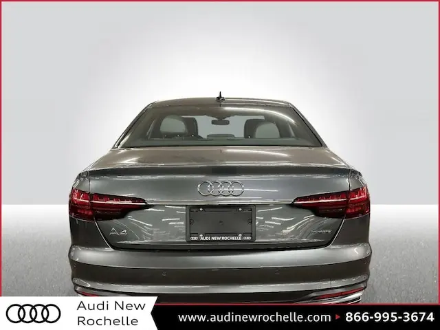 2023 Audi A4 45 TFSI Premium Plus quattro S tronic photo 4