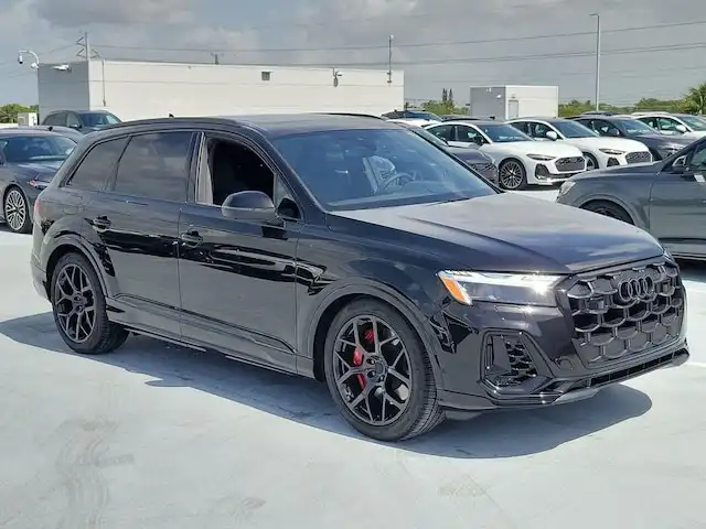 2026 Audi SQ7 Prestige quattro Tiptronic's photo
