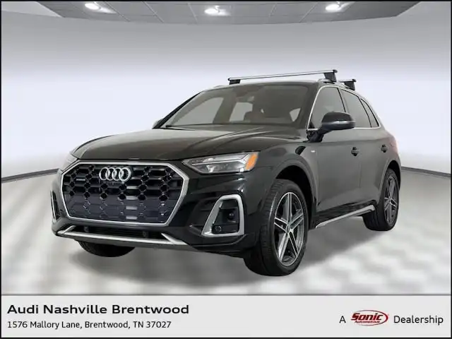 2021 Audi Q5 55 e Premium Plus's photo
