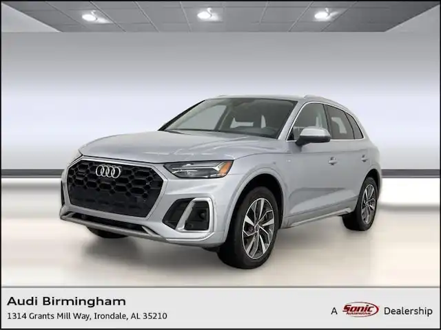 2023 Audi Q5 45 Premium Plus's photo