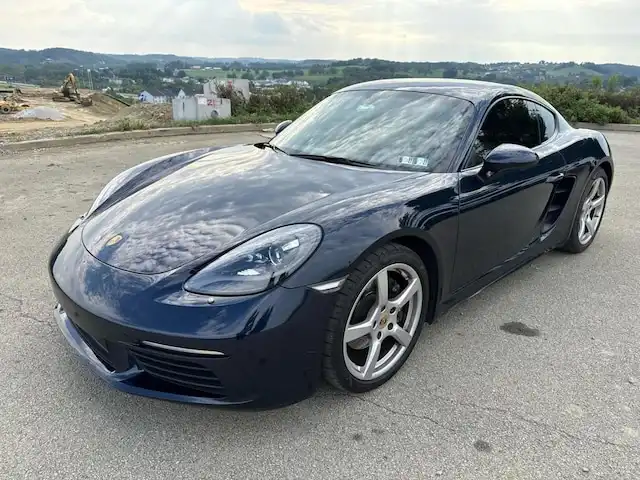 2018 Porsche 718 Cayman's photo