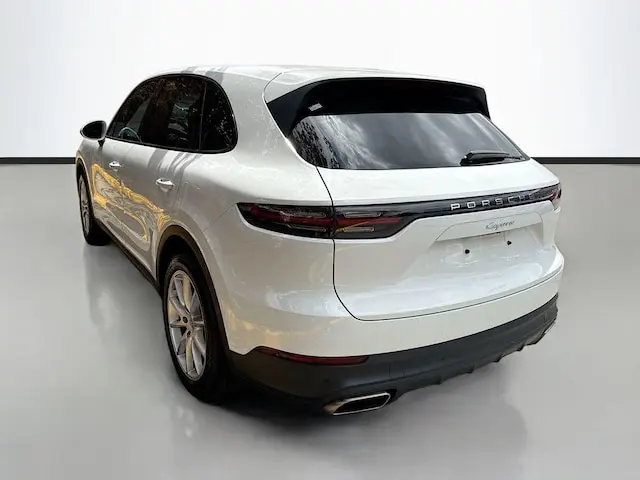 2021 Porsche Cayenne Base photo 5