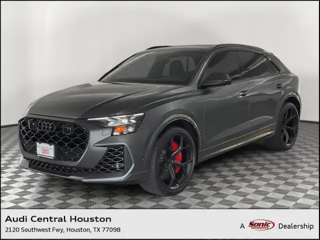 2026 Audi RS Q8 Base's photo