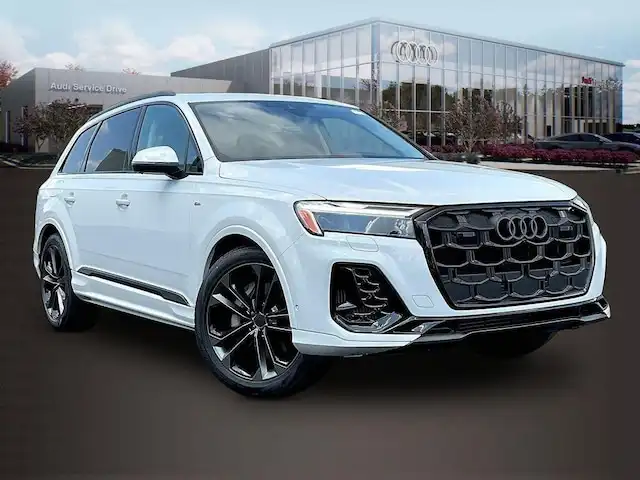 2026 Audi Q7 55 S Line Premium Plus quattro Tiptronic's photo