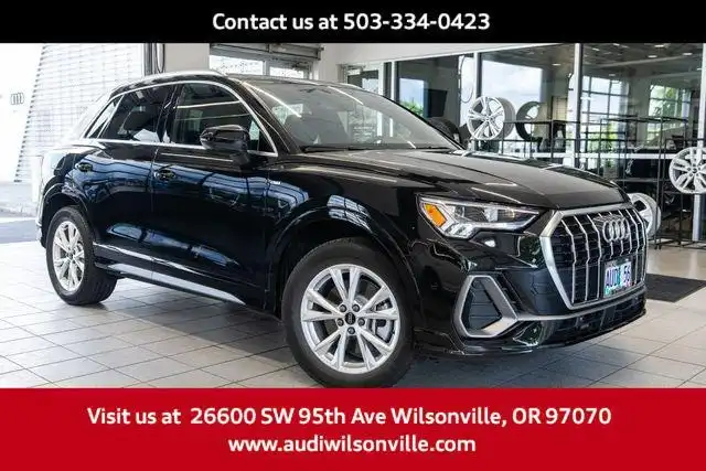 2025 Audi Q3 45 TFSI S Line Premium Plus quattro's photo
