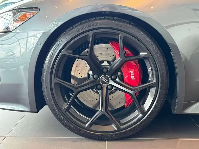 2026 Audi RS7 Performance photo 4