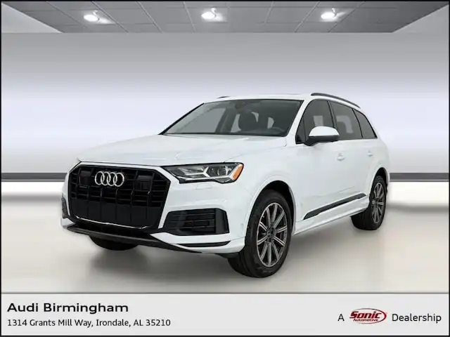 2023 Audi Q7 45 Premium Plus quattro Tiptronic's photo