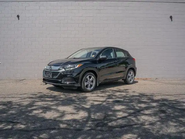 2022 Honda HR-V LX AWD's photo