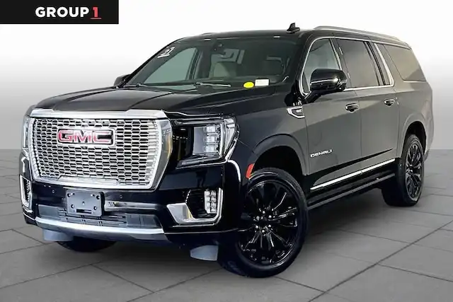 2021 GMC Yukon Denali AWD's photo