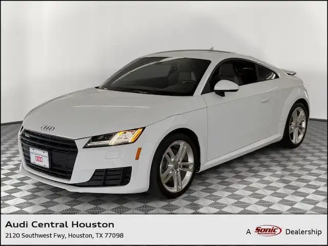 2016 Audi TT 2.0T quattro S tronic's photo