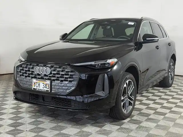 2025 Audi Q5 40 Premium Plus's photo