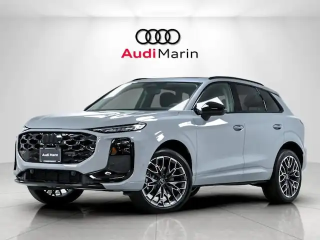 2026 Audi Q3 S line quattro's photo