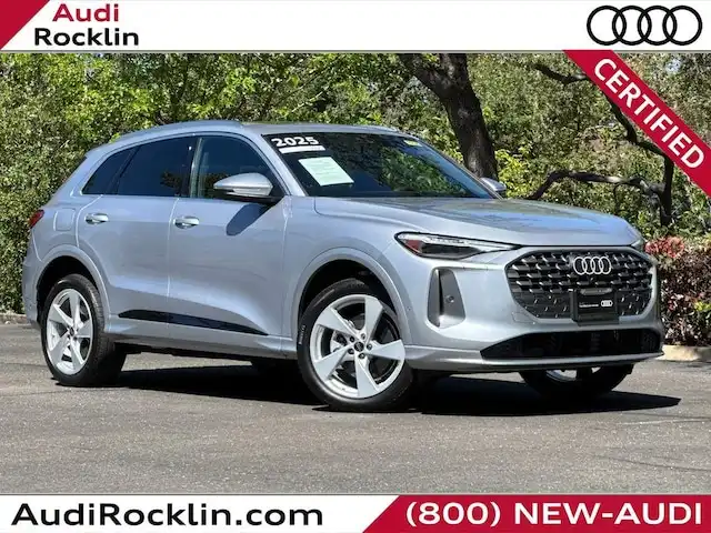 2025 Audi Q5 40 Premium Plus's photo