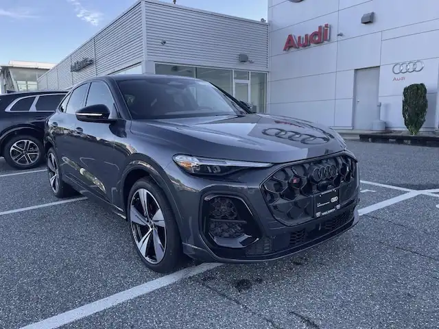2025 Audi SQ5 Sportback Premium Plus's photo